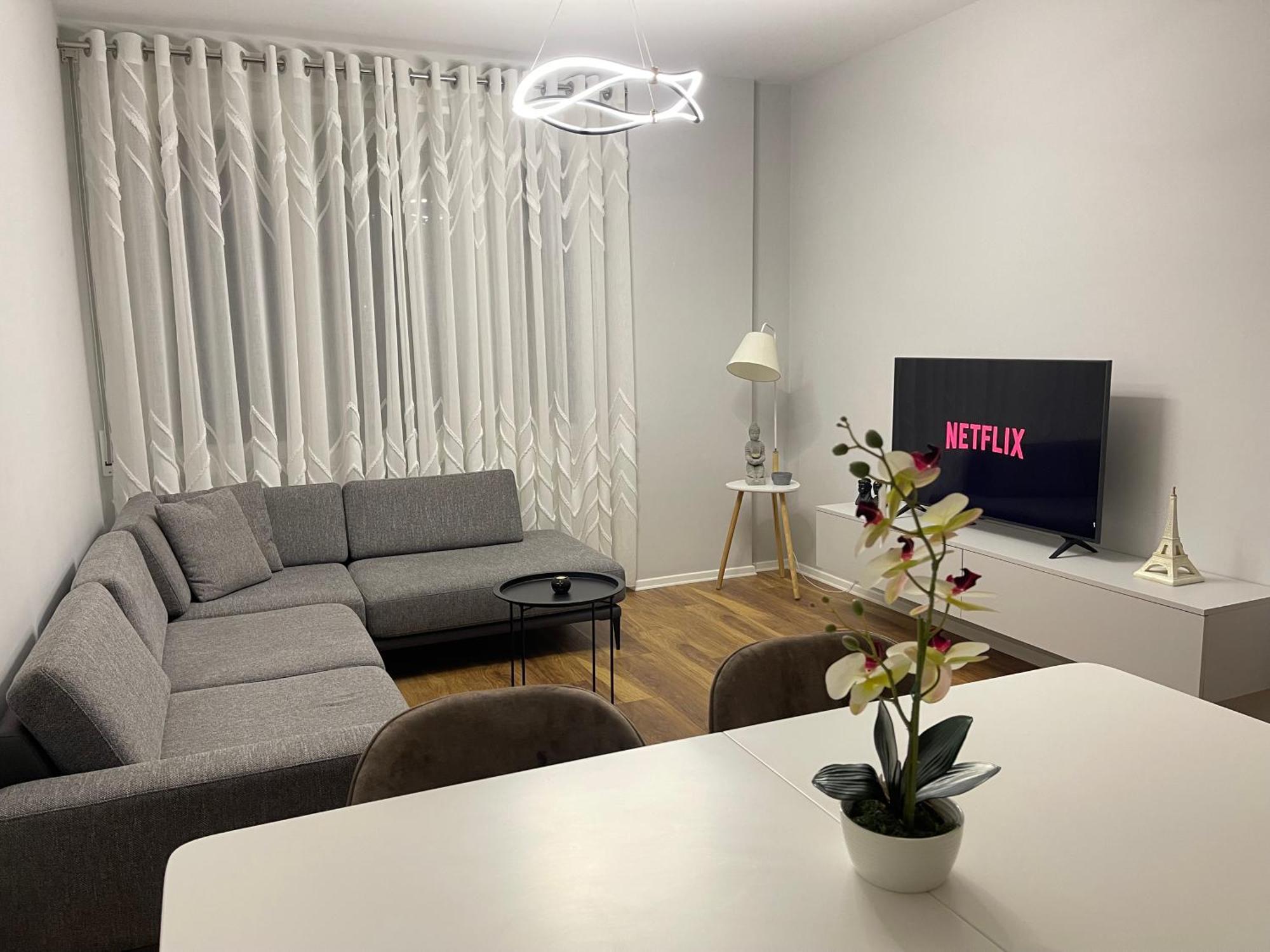 New Bazaar, Grand Apartment 티라나 외부 사진